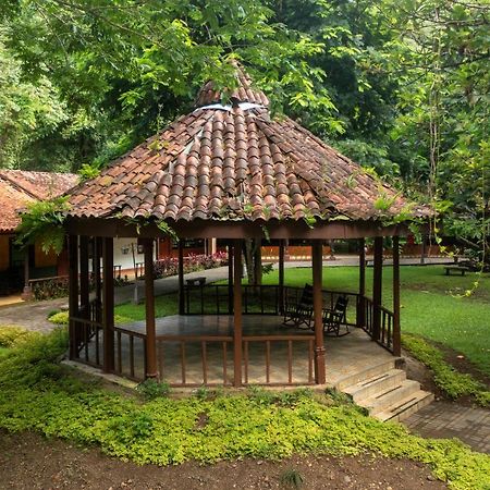Villa Lapas Jungle Village Tarcoles Bagian luar foto