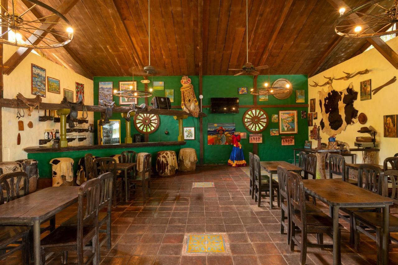 Villa Lapas Jungle Village Tarcoles Bagian luar foto